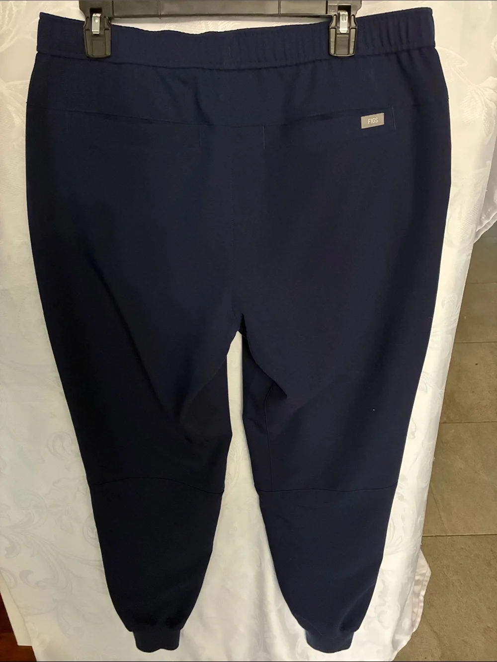 Figs Men's Navy Scrubs Joggers with Cream Drawstring